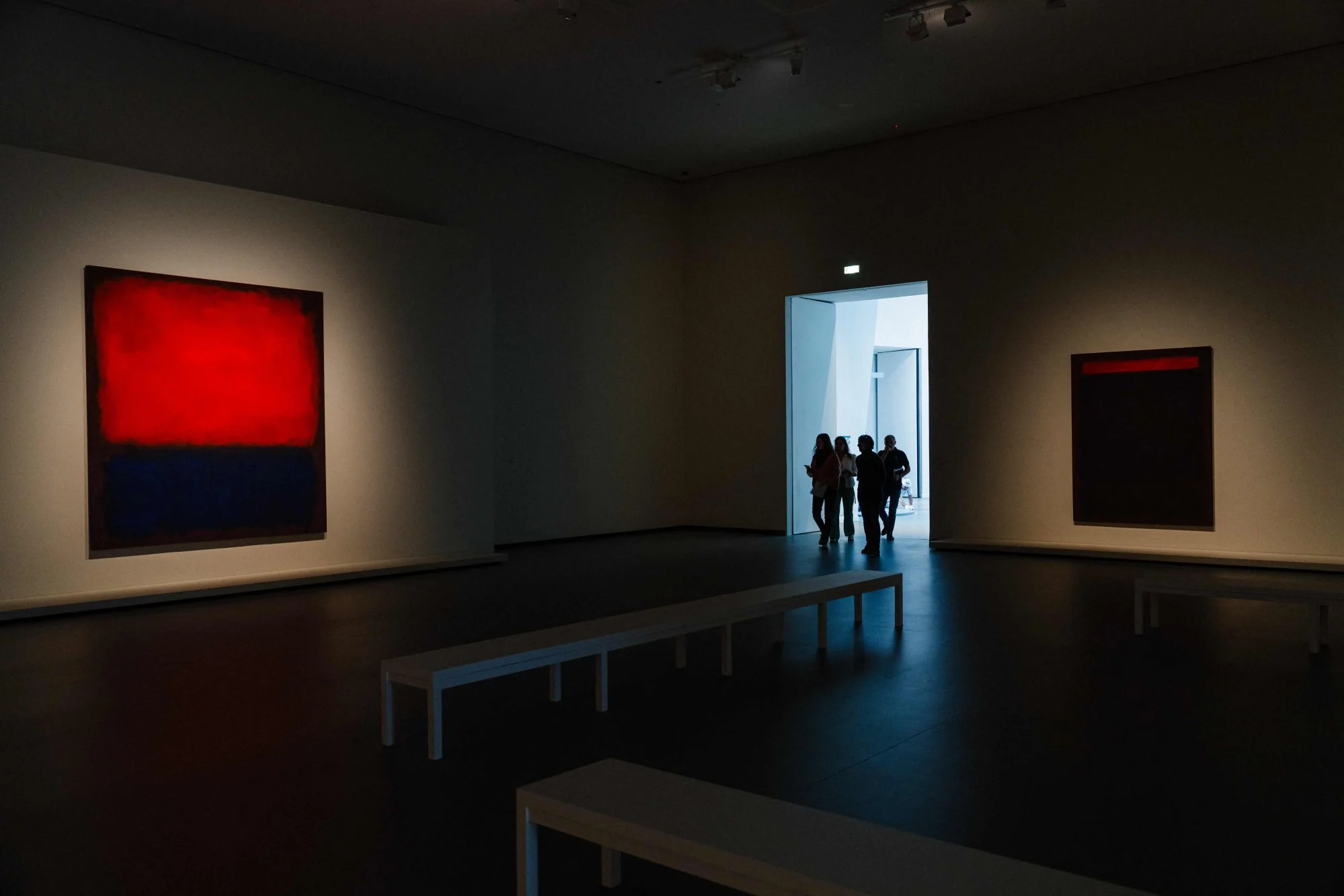 The Mark Rothko Exhibition at the Paris Louis Vuitton Foundation