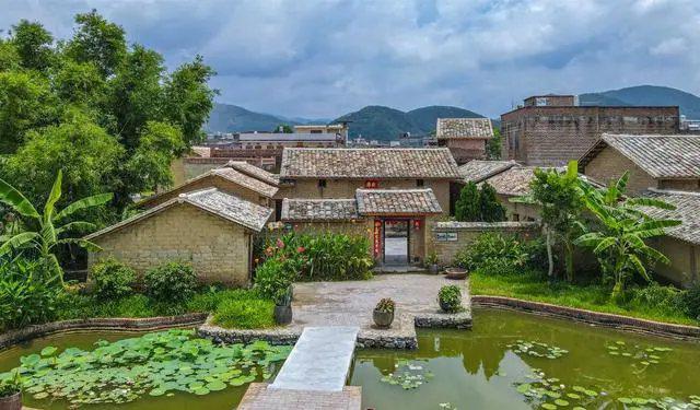 A photograph highlighting Hecun Village in Xinxu township Beiliu city.