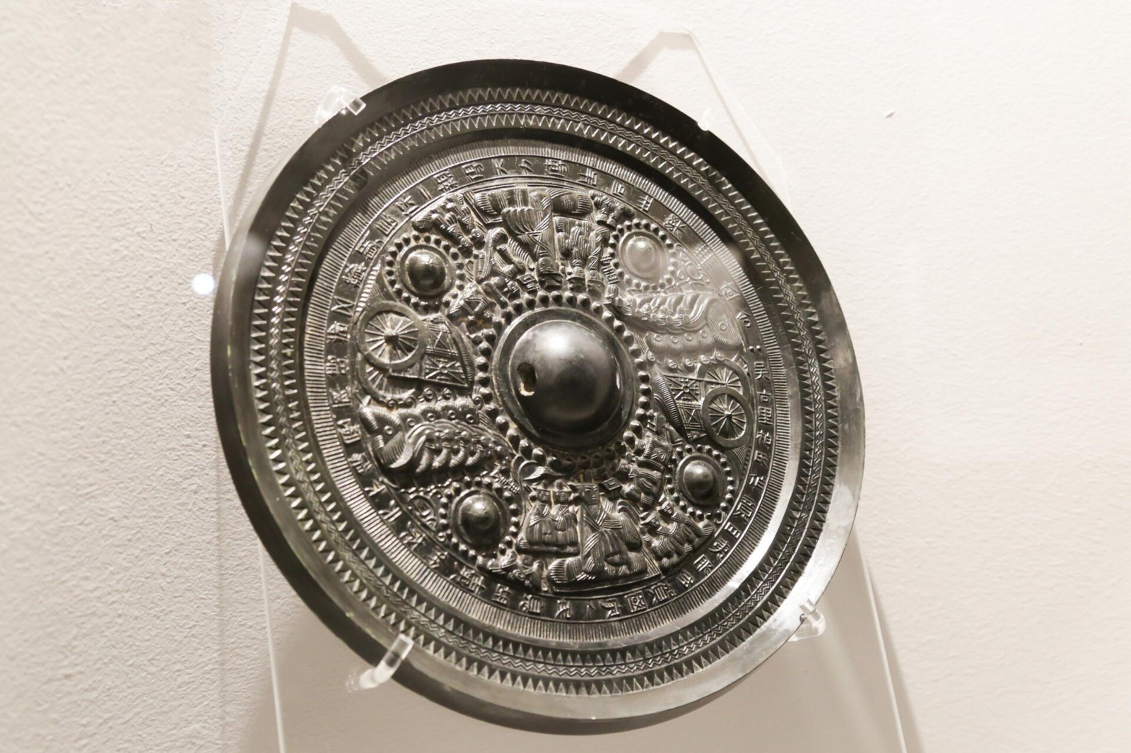 802a3c331d084c0f8cceb83cc9a9064d A Han Dynasty artifact