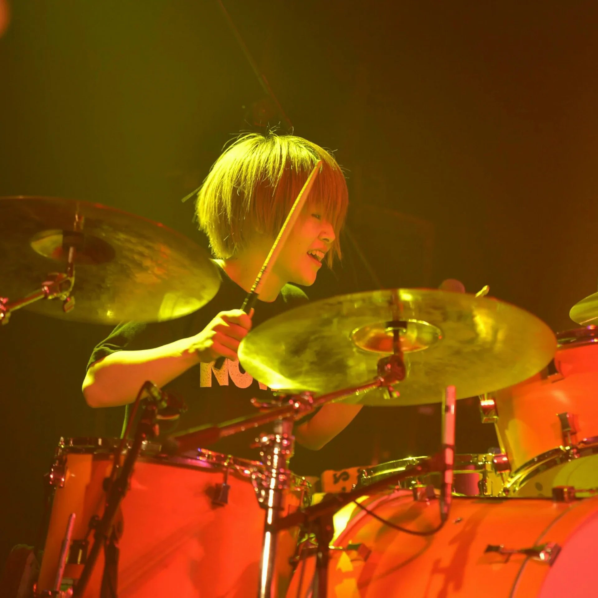 Japanese drummer Imamura Mai