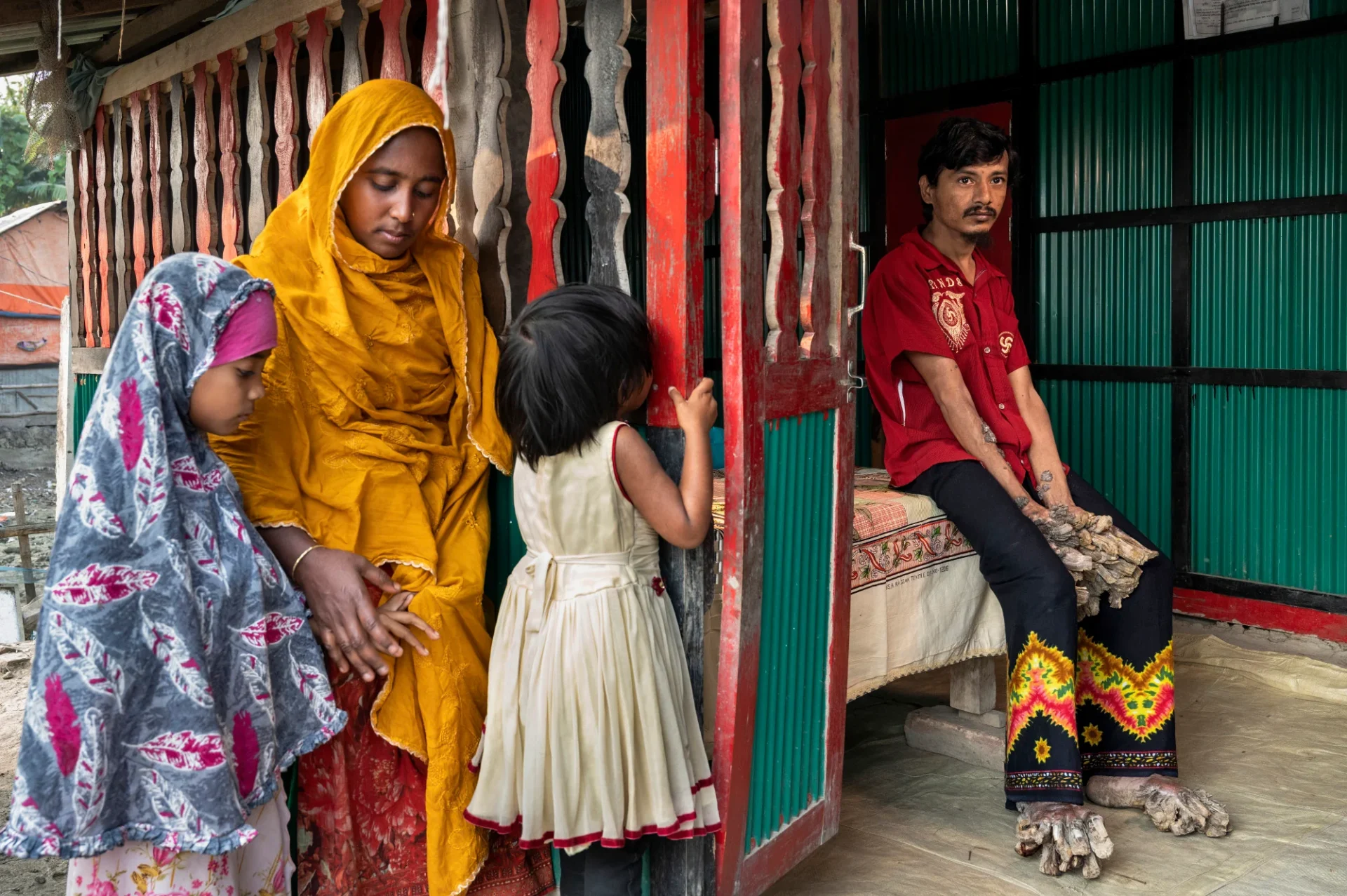 Bajandar and his family