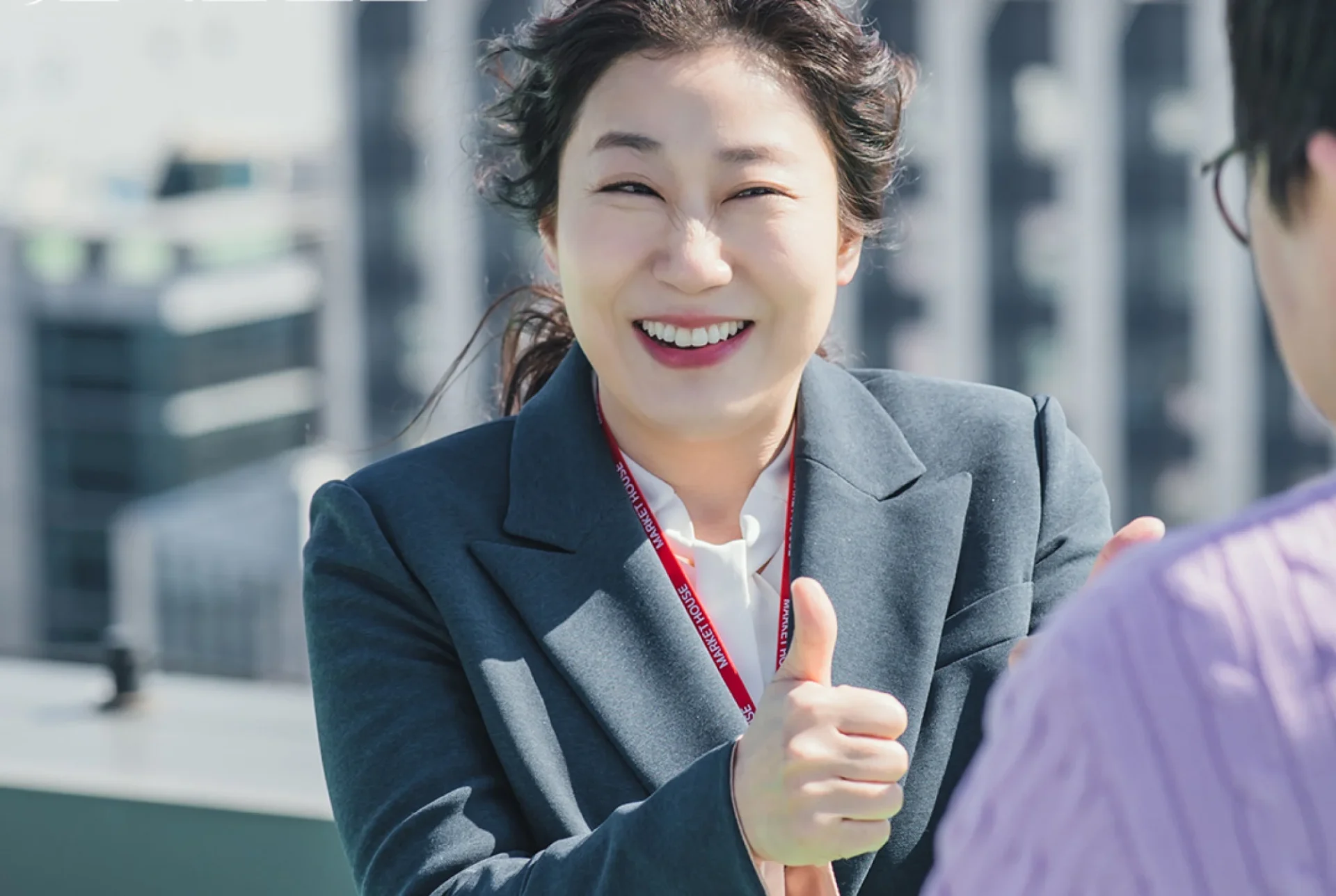 Ra Mi-ran as Go Hae-ra in a scene from “Cold Blooded Intern”.