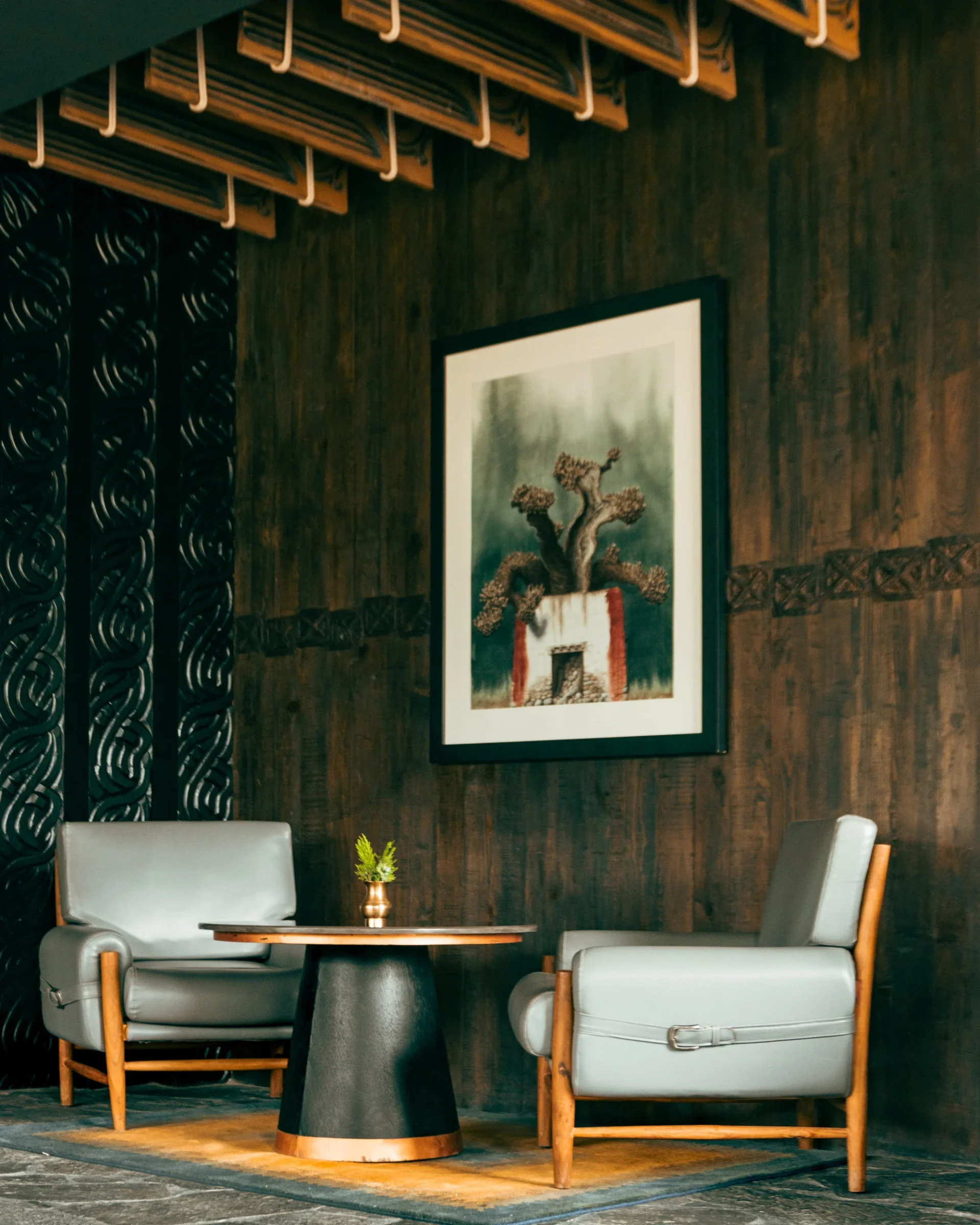 A table at the Aara Bar at Shinta Mani Mustang. Photo by Sherpa Hospitality Group.