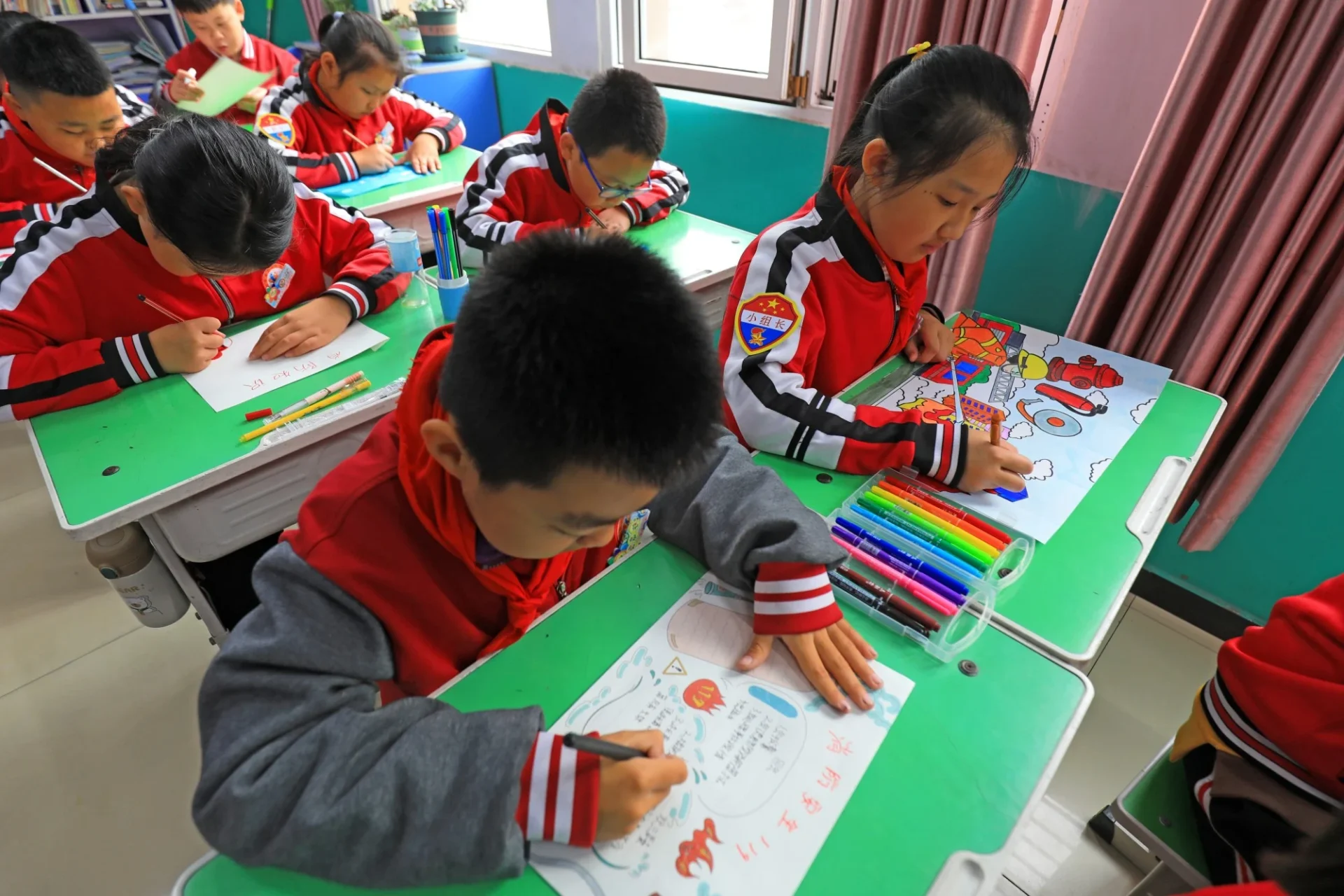 Children in China very often face tremendous pressure to excel at school. Photo: Shutterstock