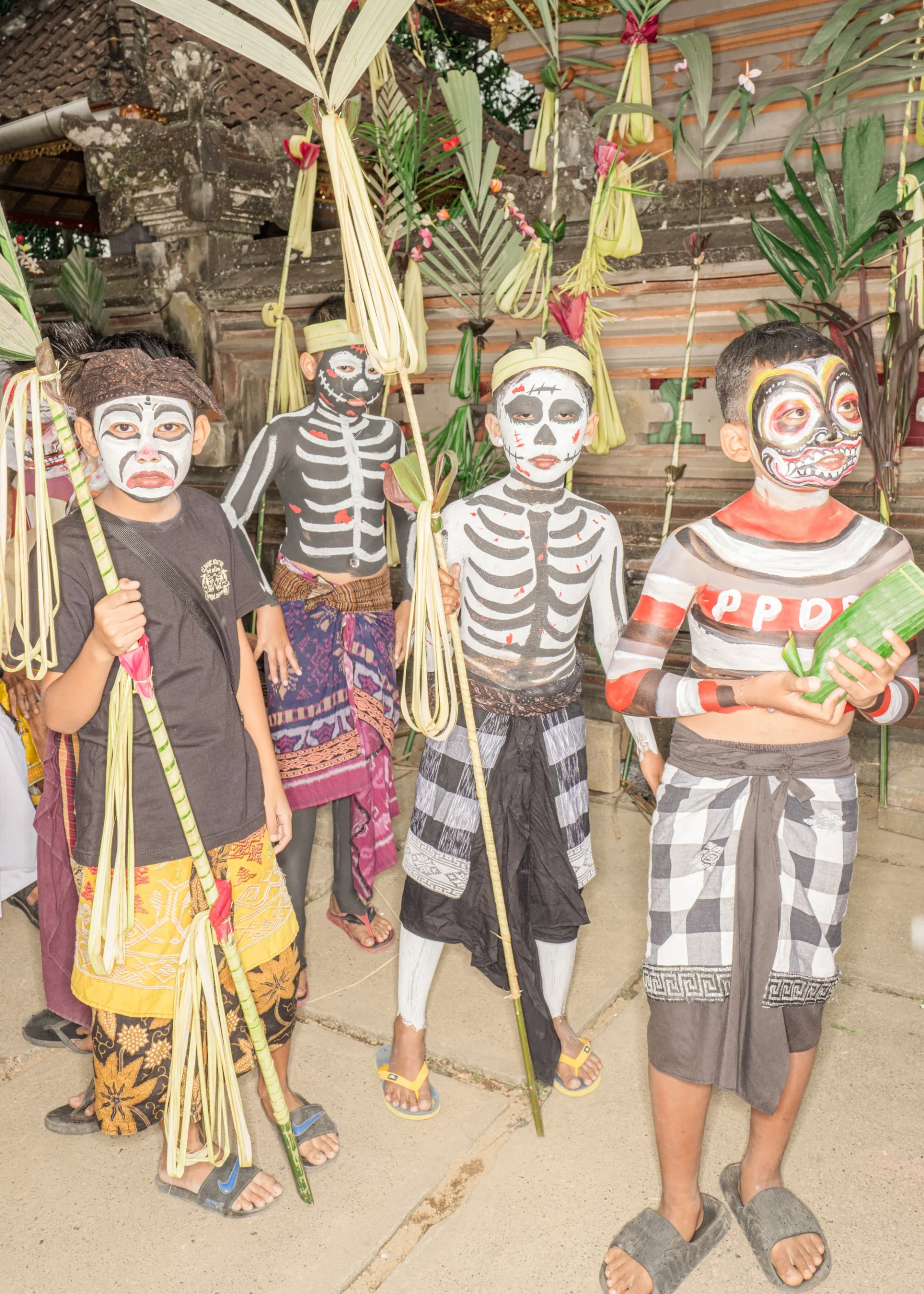 Children from different communities gather at the Duur Bingin Temple for the September Ngerebeg ritual. Photo: Agung Parameswara