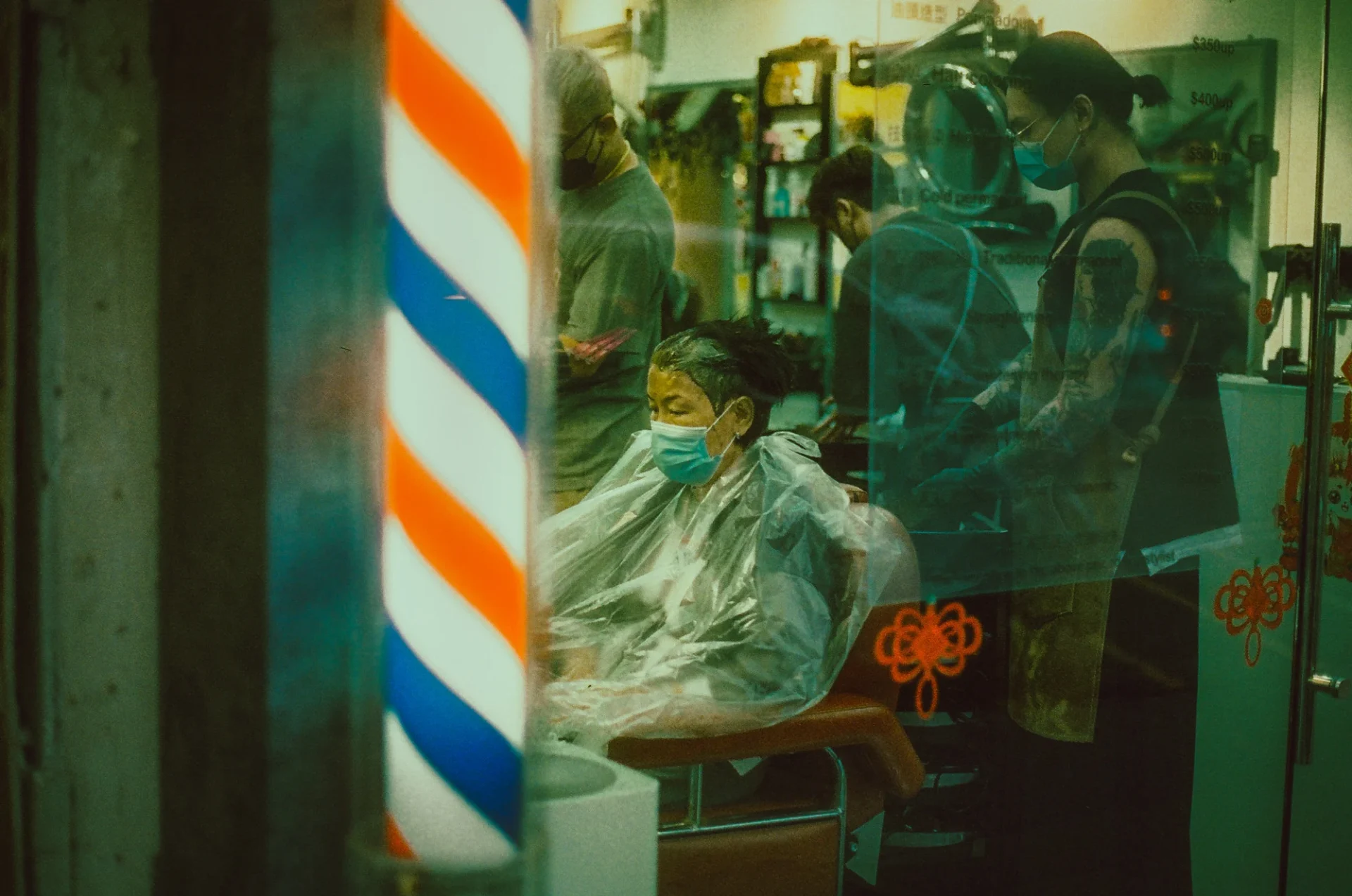 A photograph from “Unweaving” by Issac Li, a series that pays homage to the barbershops and hair salons in southern China, part of the After Sunset Festival. Photo: Issac Li