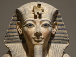 Ancient Egyptian sculpture returned to Egypt