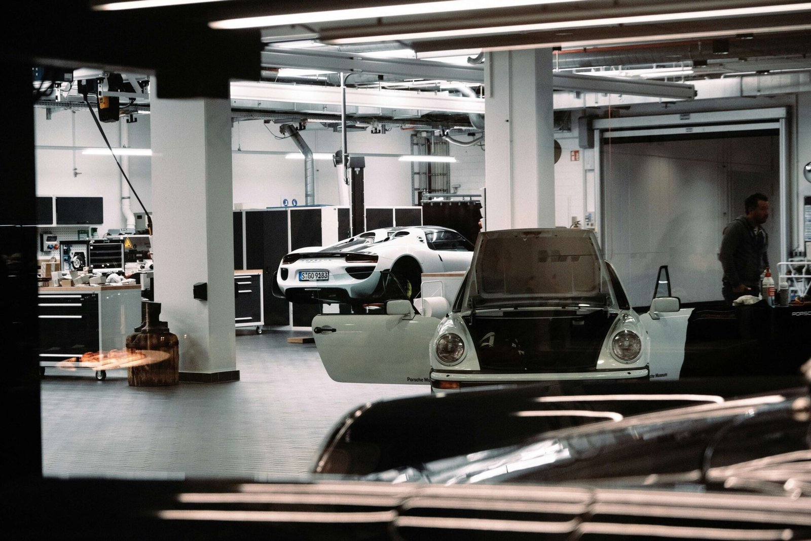 Porsche Deepens Restructuring, Targeting 9,000 Job Cuts by 2035 Amid EV Slowdown