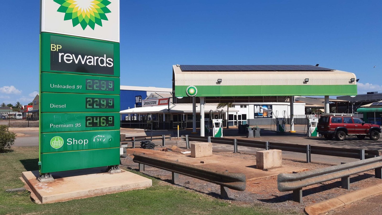 BP Profits Surge 144% to $5.7 Billion on Higher Oil Prices and Refining Boom