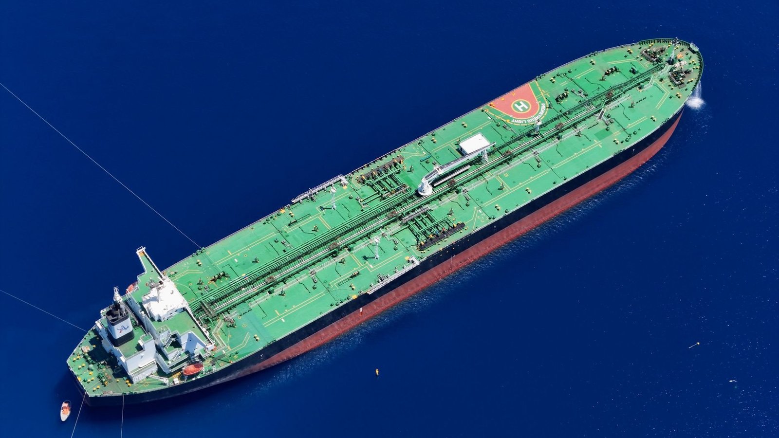 Iran Ties Strait of Hormuz Reopening to End of Regional Wars