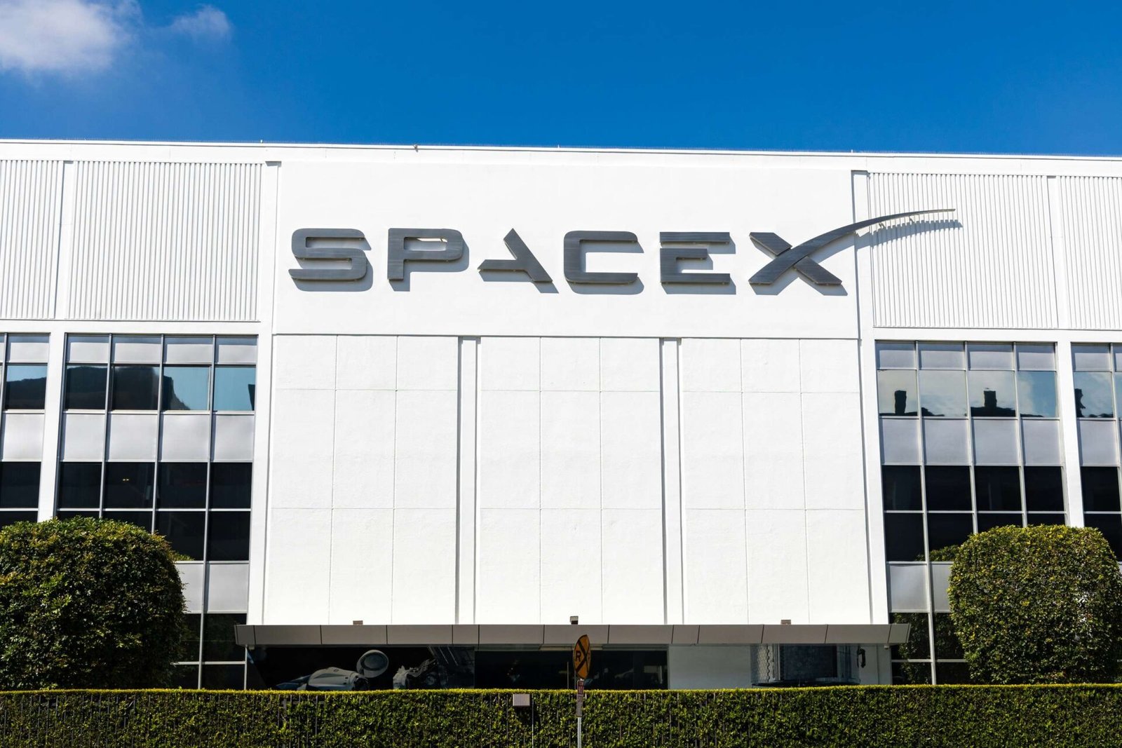 SpaceX Insider Lockup Expires, Freeing Billions in Shares as Stock Slide Caps Selling