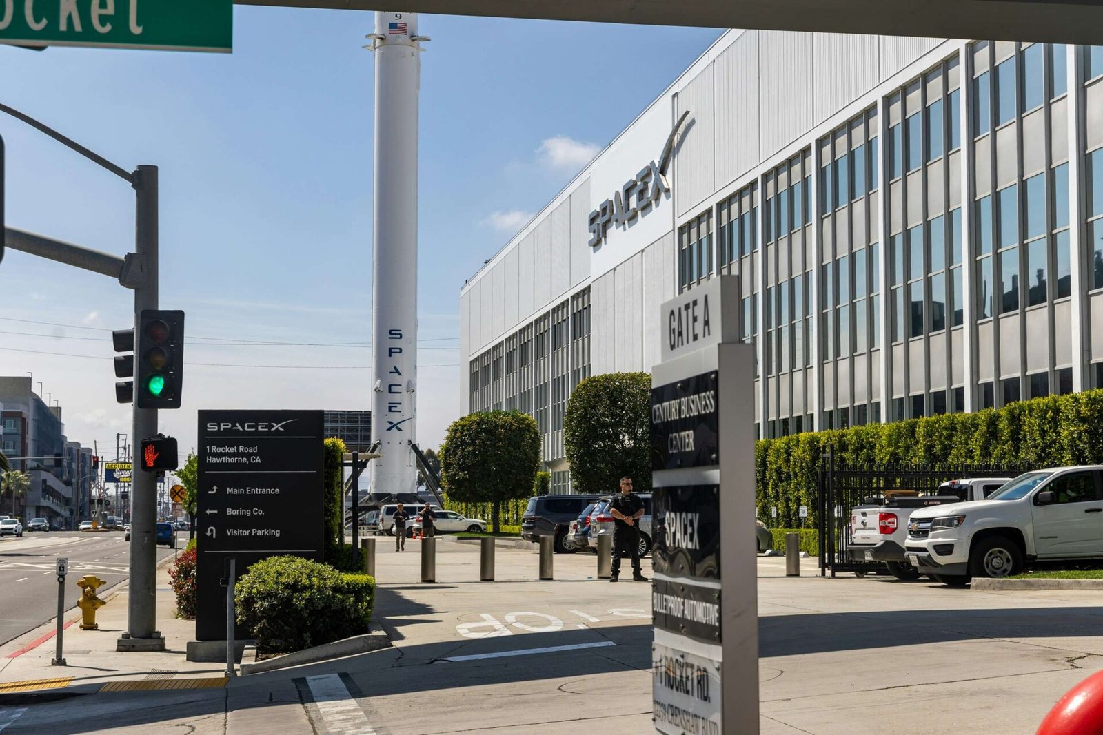 SpaceX Rebounds 11% as Argus Upgrade Backs Musk's AI Investment Strategy