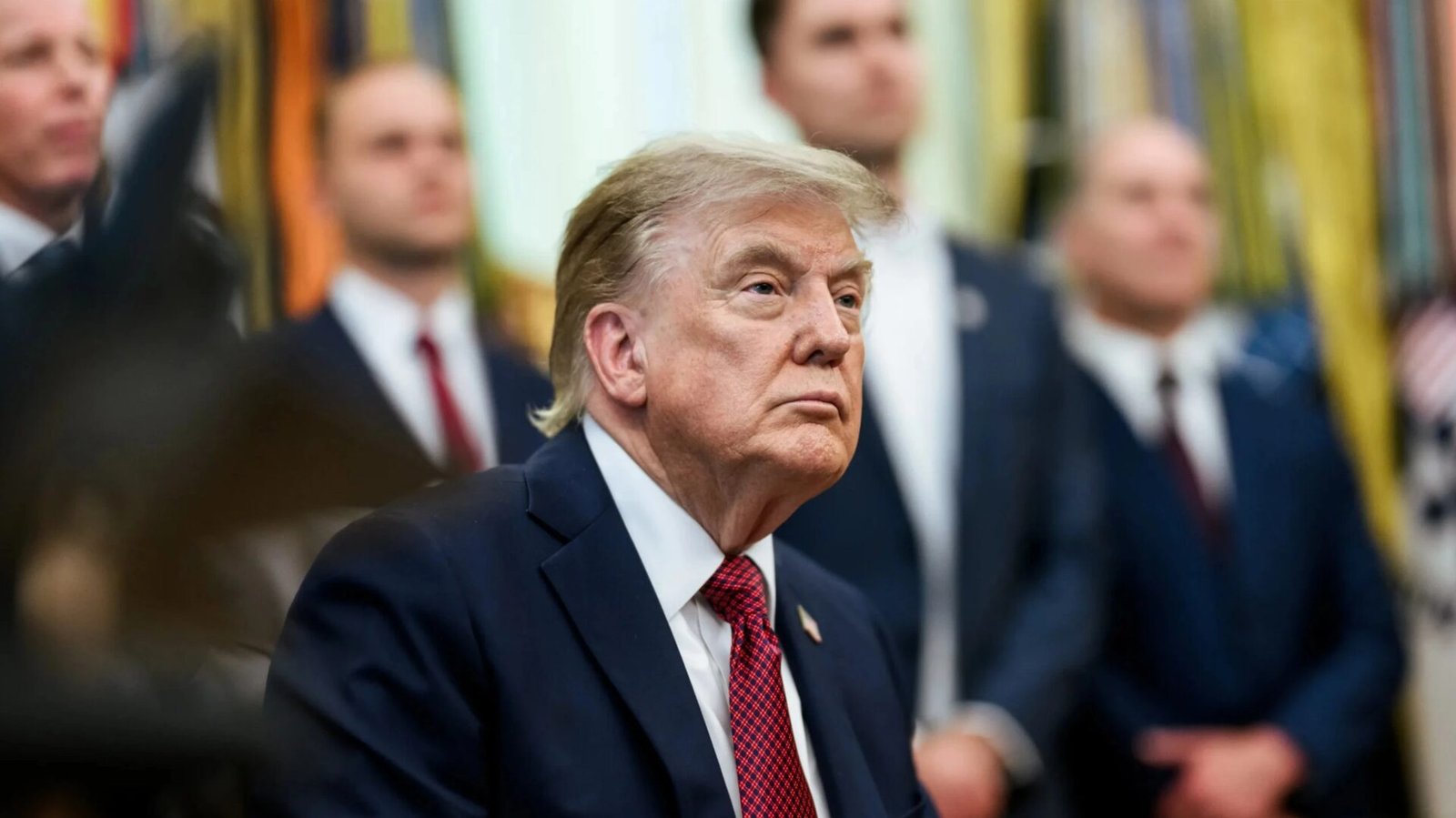 Trump Criticizes Exxon and Chevron for High Profits, Demands Lower Gasoline Prices