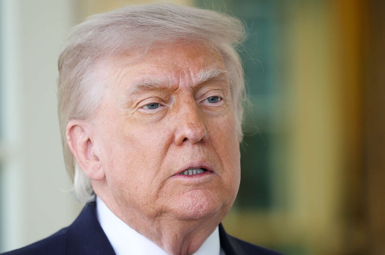 Trump Downplays AI Risks, Says US Won't Cede Edge to China